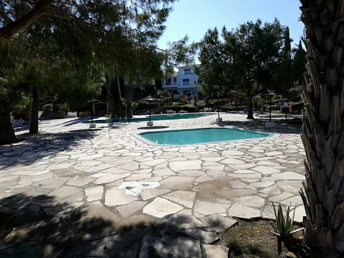 Family Paradise- Luxury Combined With Home Comfort Pafos Dış mekan fotoğraf