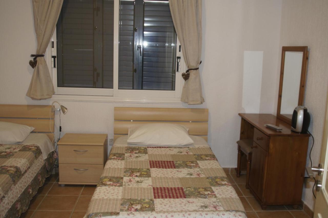 Family Paradise- Luxury Combined With Home Comfort Pafos Dış mekan fotoğraf